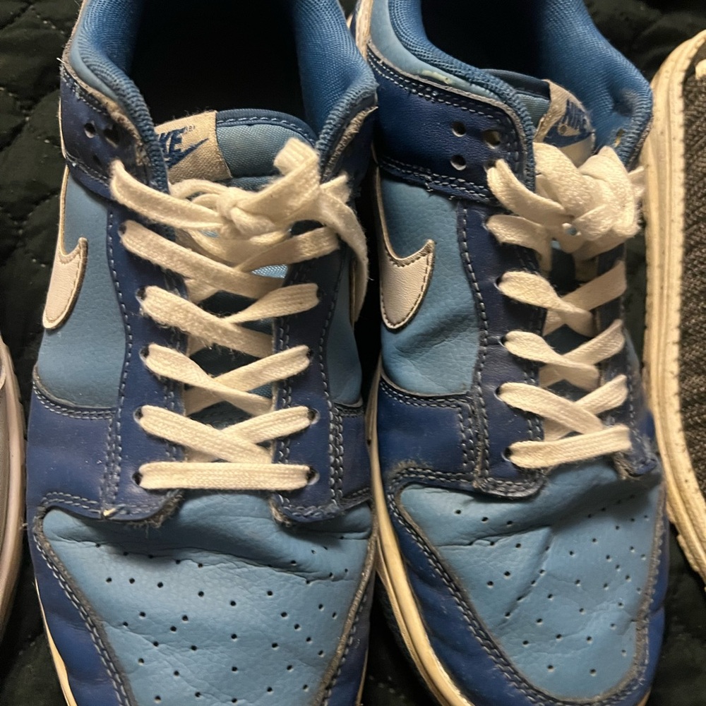 Nike Men’s Sky Blue and White